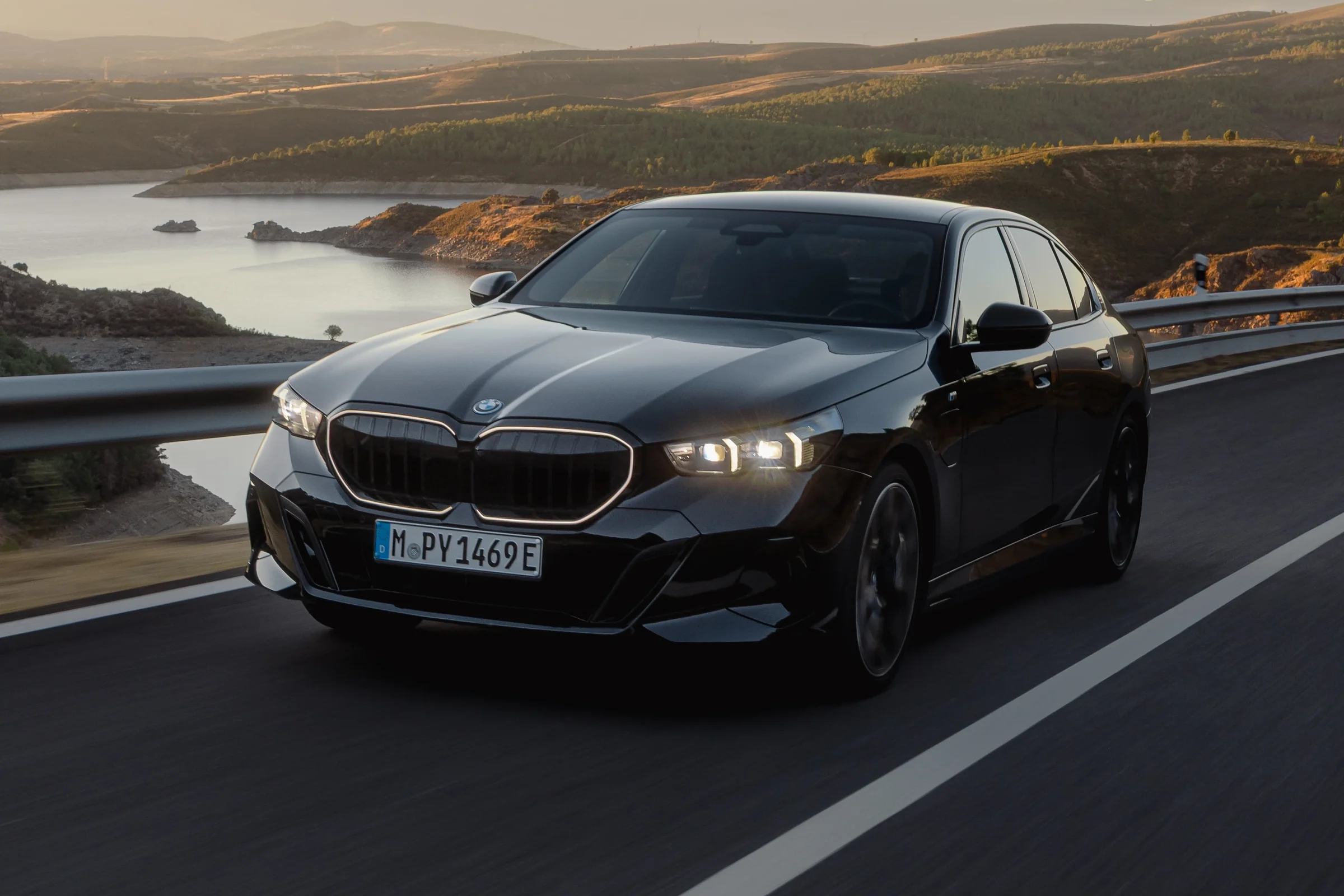 BMW 550e xDrive M Sport Pro